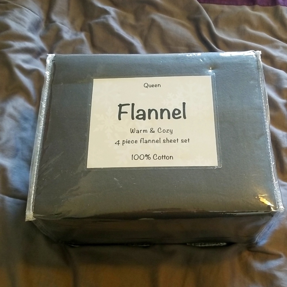 Dark gray flannel sheets